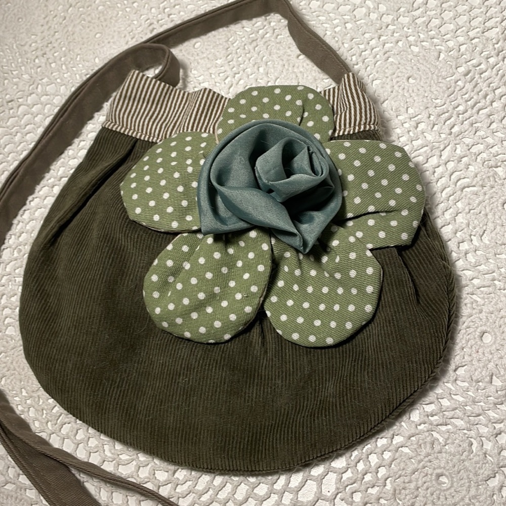Handcrafted pretty khaki corduroy flower purse NEW!
